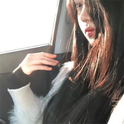 黎明时分的年轻人们